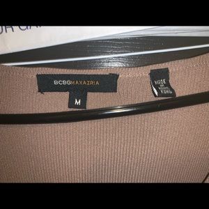 BCBGMaxAzria Dresses - BCBG Maxazaria size M women’s dress BCBGMaxAzria Dresses - BCBG Maxazaria size M women’s dress